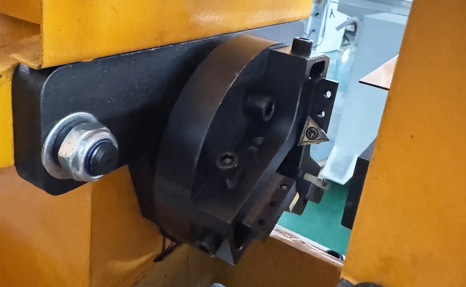 EF PV1シリーズ 油圧式半自動管面取り機 EF PV1シリーズ 油圧式半自動管面取り機